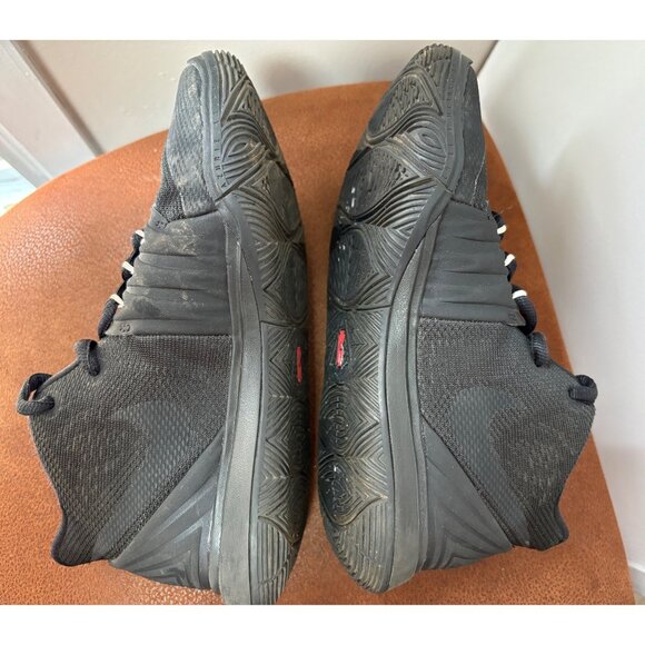 NIKE KYRIE 5 GS BIG KIDS BASKETBALL HI-TOP SHOES BOYS YOUTH SIZE 4Y BLACK-RED - Picture 6 of 9